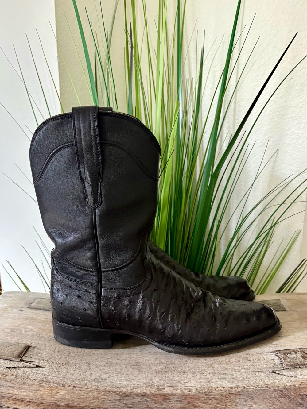 Tecovas The Duke Black Ostrich Western Boots